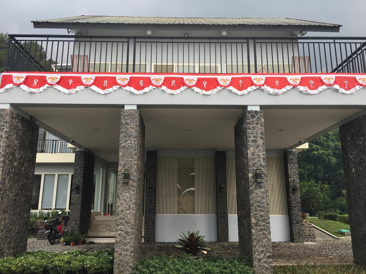 Ara Inn Tretes Prigen Exterior foto